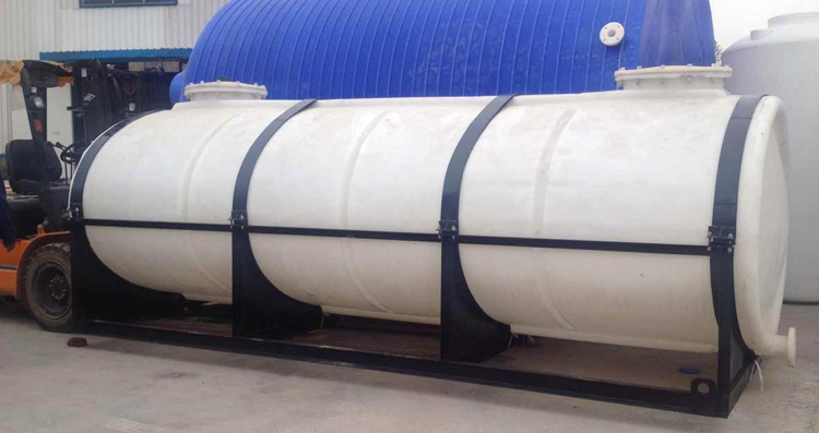 聚乙烯儲罐的配件的挑選: 聚乙烯儲罐的配件的挑選: