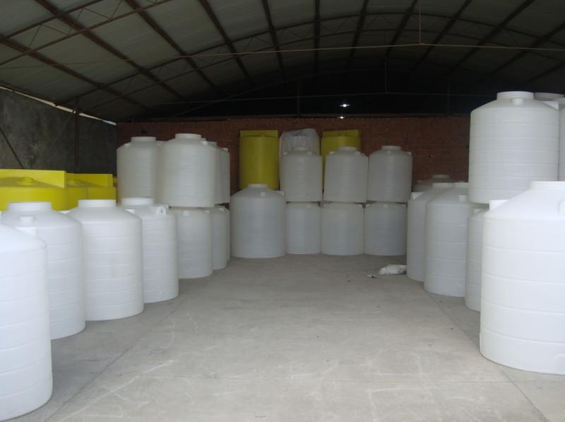 聚乙烯儲(chǔ)罐價(jià)錢: 聚乙烯儲(chǔ)罐價(jià)錢: