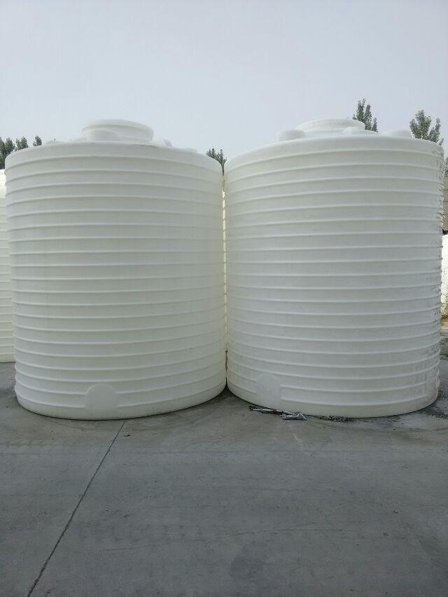 PE立式儲罐圖片 PE立式儲罐圖片